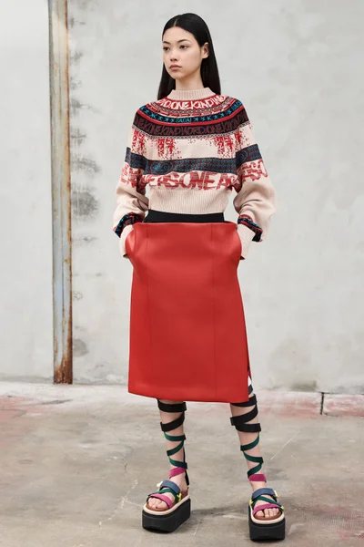 Look 24